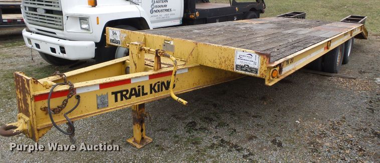 image for item DH7895 2002 Trail King TK20-2400 equipment trailer