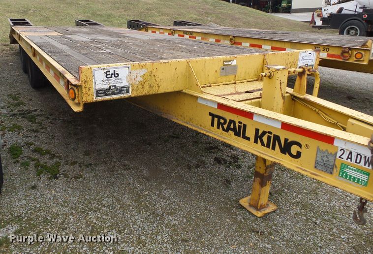 image for item DH7895 2002 Trail King TK20-2400 equipment trailer
