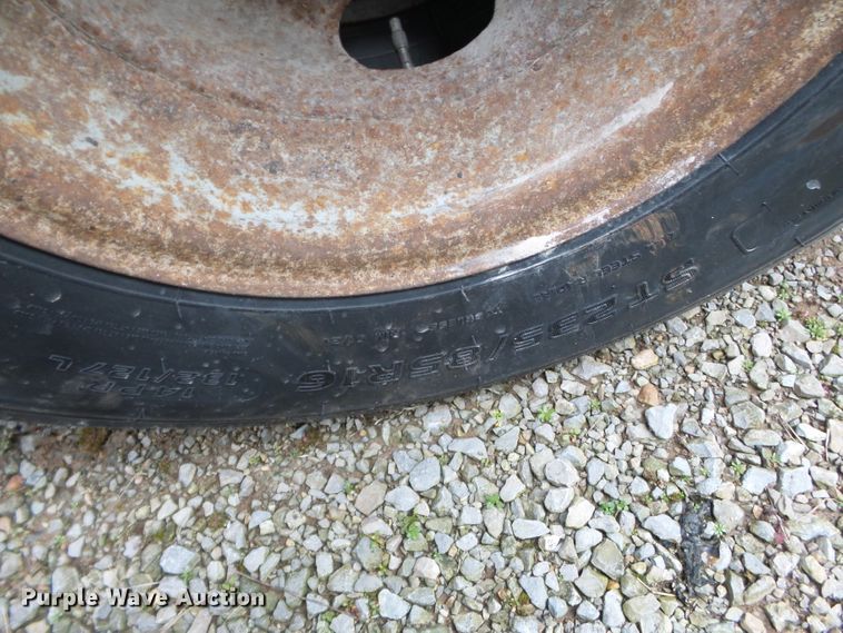 image for item DH7895 2002 Trail King TK20-2400 equipment trailer