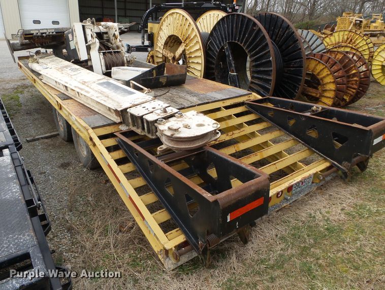 image for item DH7896 2002 Trail King TK20-2400 equipment trailer