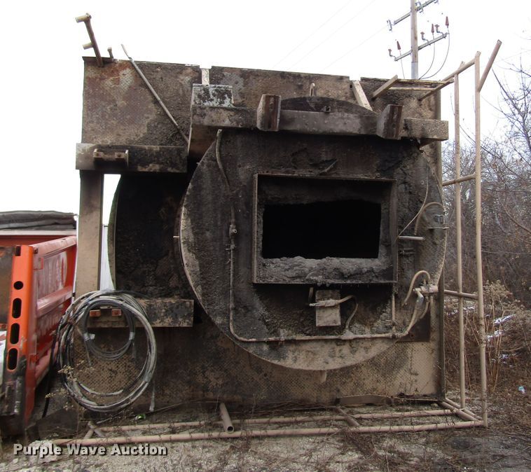 image for item DH8353 Havens asphalt silo