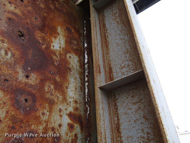 image for item DH8353 Havens asphalt silo