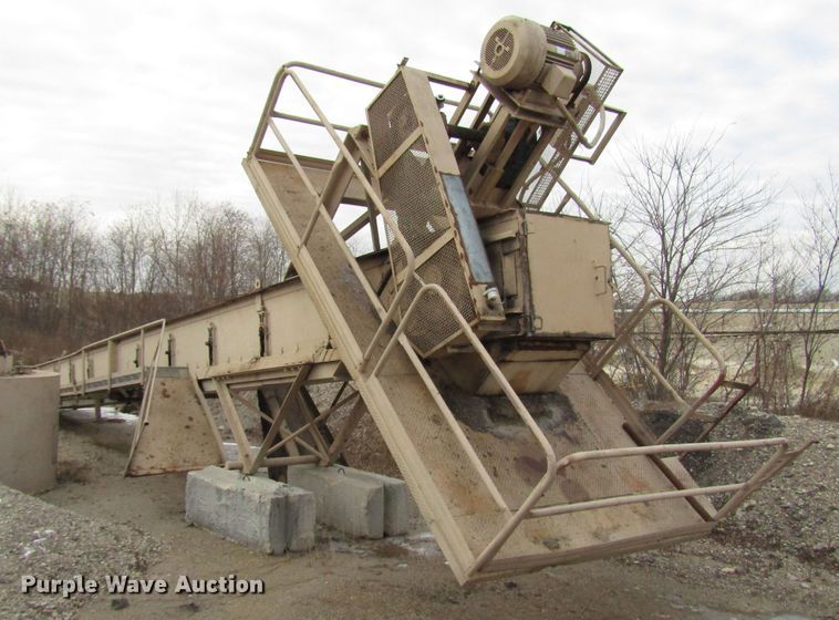 image for item DH8353 Havens asphalt silo