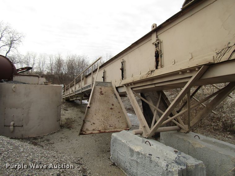 image for item DH8353 Havens asphalt silo