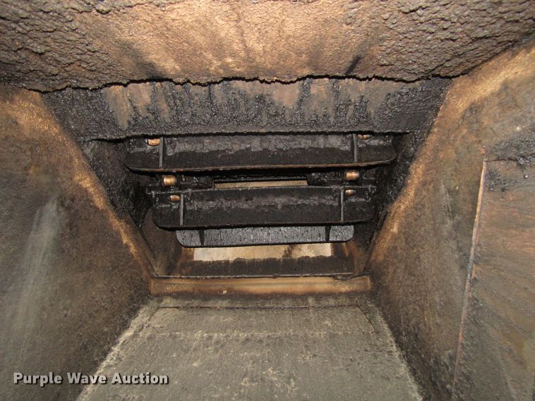 image for item DH8353 Havens asphalt silo