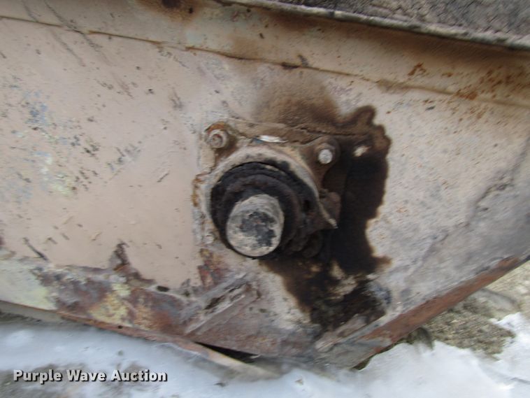 image for item DH8353 Havens asphalt silo