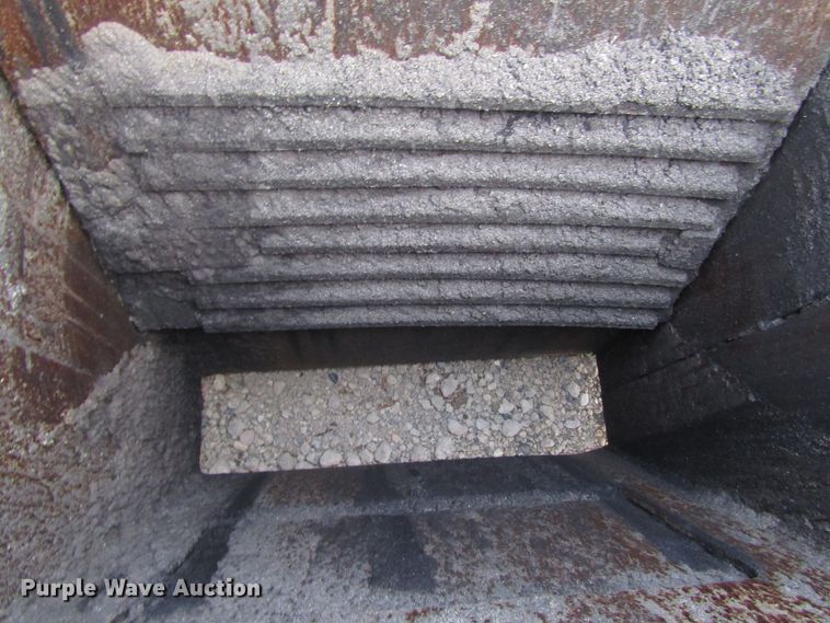 image for item DH8353 Havens asphalt silo