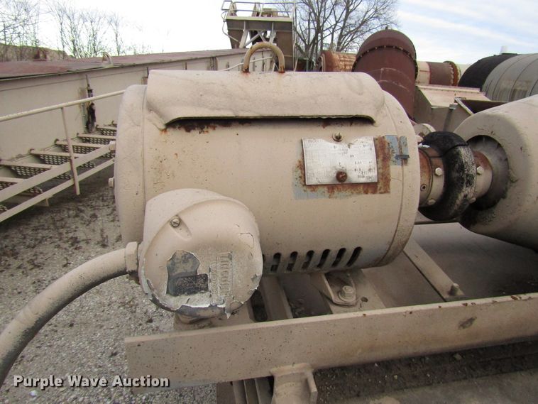 image for item DH8353 Havens asphalt silo