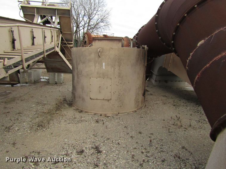 image for item DH8353 Havens asphalt silo