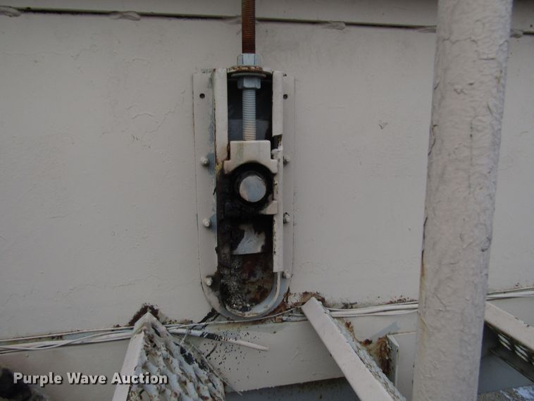 image for item DH8353 Havens asphalt silo