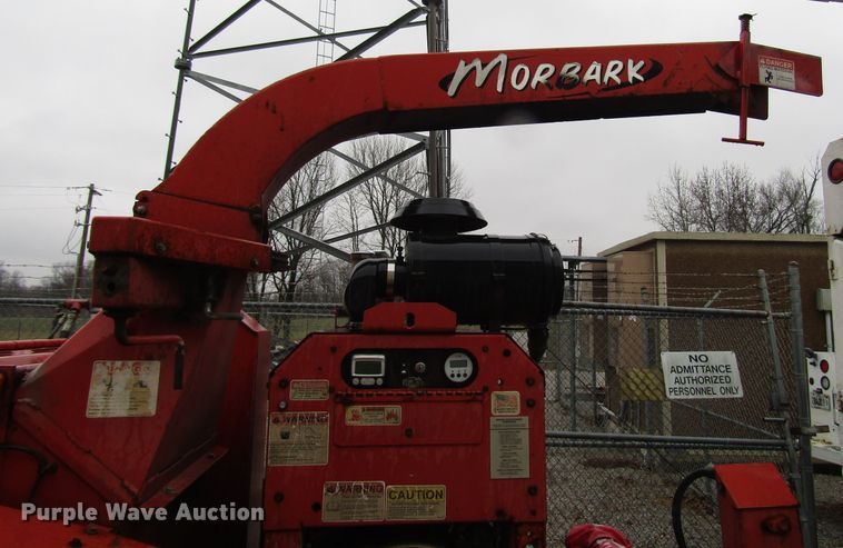 image for item DH8440 2006 Morbark Hurricane 18 wood chipper