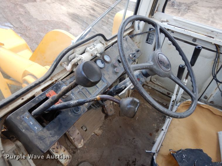image for item DH8486 Dresser 530 wheel loader