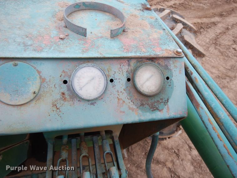 image for item DH8487 American wheel loader