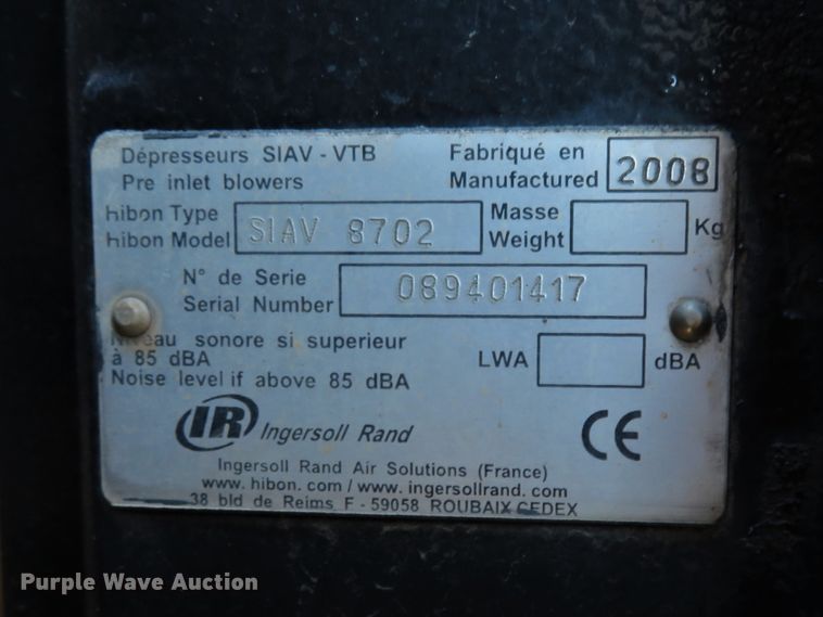 image for item DI2074 2009 Volvo VHD hydrovac truck