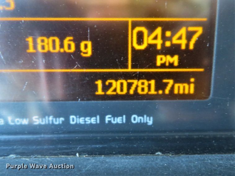 image for item DI2074 2009 Volvo VHD hydrovac truck