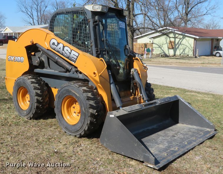 image for item DI2076 2014 Case SV300  skid steer loader