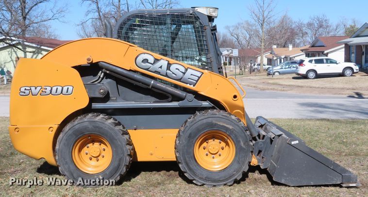 image for item DI2076 2014 Case SV300  skid steer loader