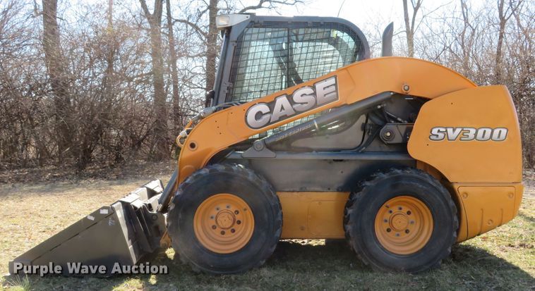 image for item DI2076 2014 Case SV300  skid steer loader