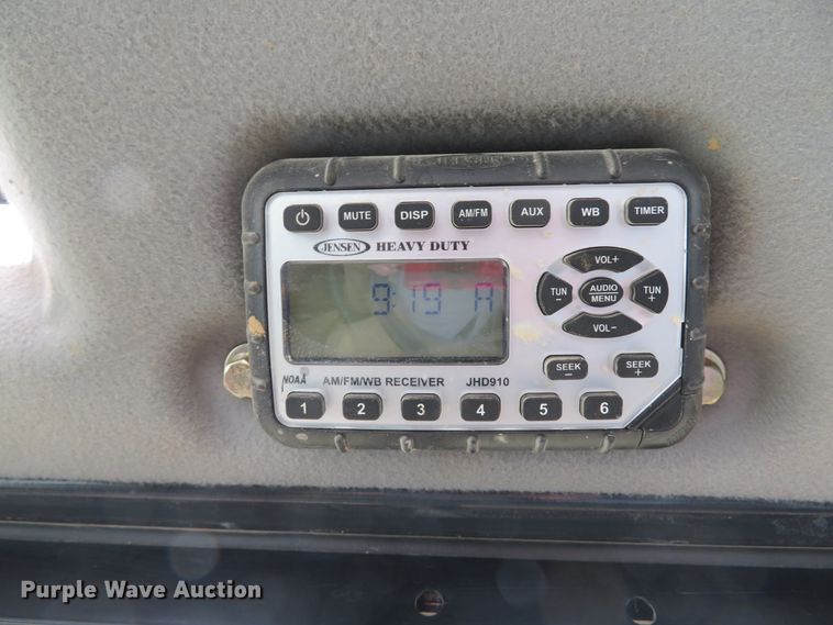 image for item DI2084 2017 Case TV380  tracked skid steer loader