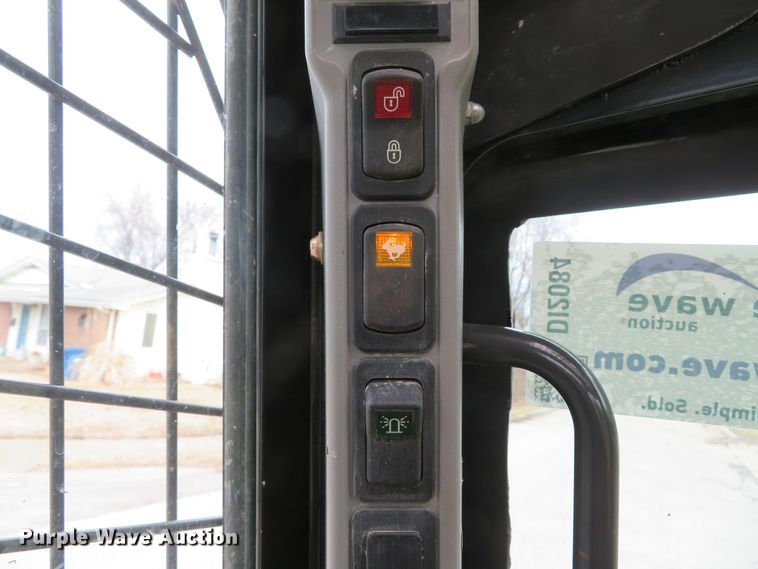 image for item DI2084 2017 Case TV380  tracked skid steer loader