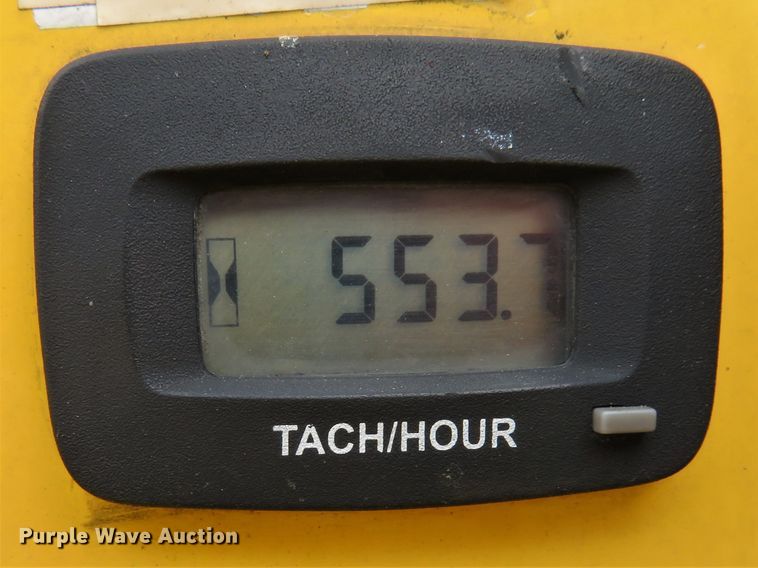 image for item DI2085 2012 Powertek 731 wood chipper