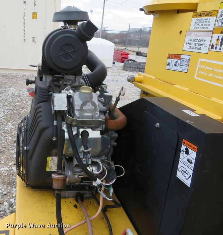 image for item DI2085 2012 Powertek 731 wood chipper