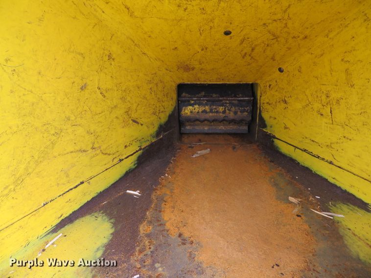 image for item DI2085 2012 Powertek 731 wood chipper