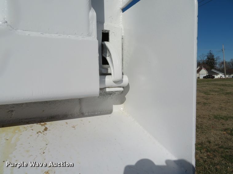 image for item DI2088 2009 Sterling L-Line dump truck