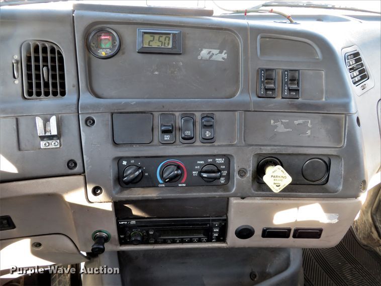 image for item DI2088 2009 Sterling L-Line dump truck