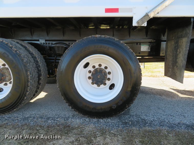 image for item DI2088 2009 Sterling L-Line dump truck