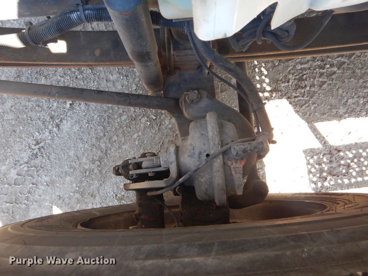 image for item DI2455 2011 International 4400 digger derrick truck