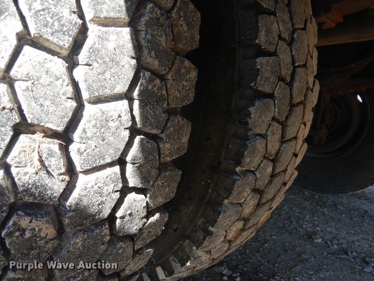 image for item DI2455 2011 International 4400 digger derrick truck