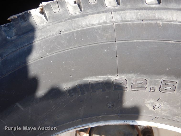 image for item DI2455 2011 International 4400 digger derrick truck