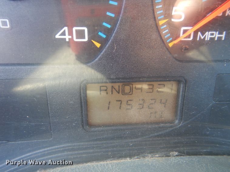 image for item DI2456 2006 International 4300 bucket truck