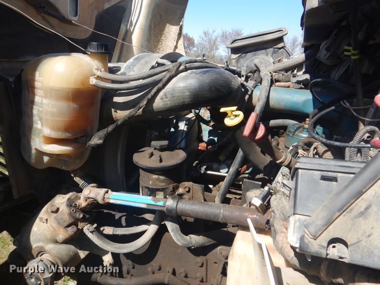 image for item DI2456 2006 International 4300 bucket truck