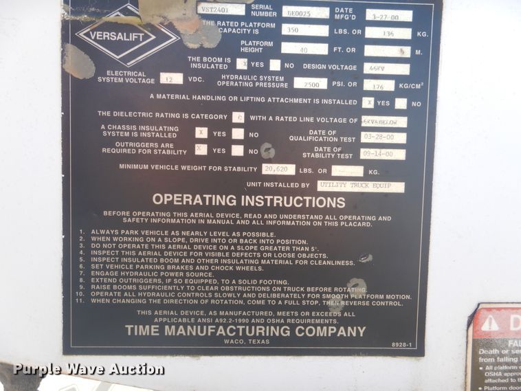 image for item DI2456 2006 International 4300 bucket truck