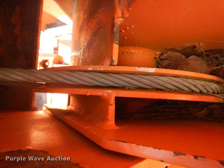 image for item DI2457 1993 Ford F700 bucket truck