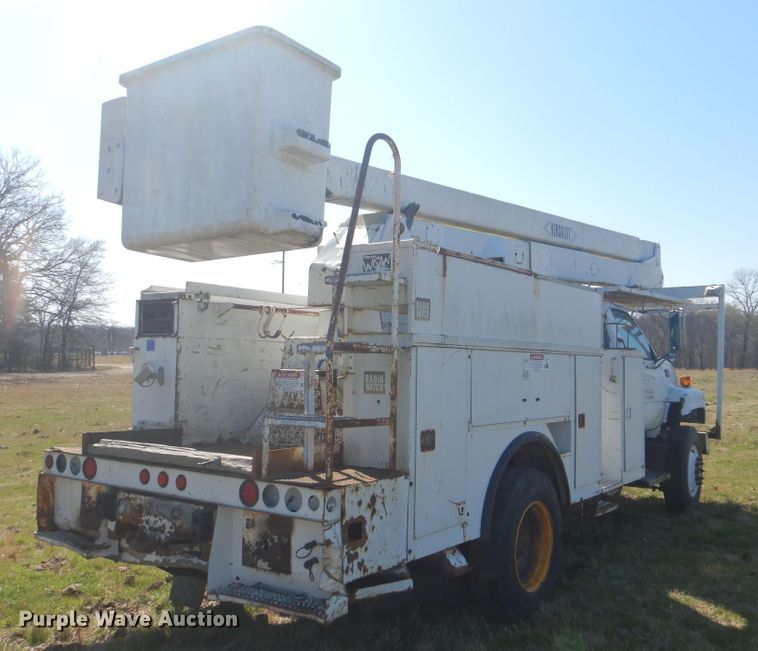 image for item DI2458 1997 GMC C7500 bucket truck