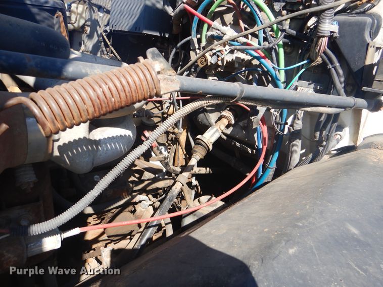 image for item DI2458 1997 GMC C7500 bucket truck