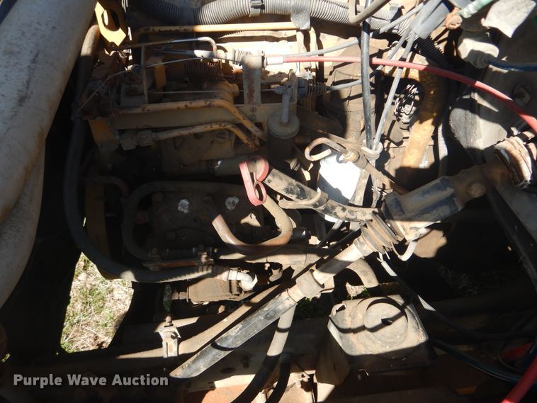 image for item DI2458 1997 GMC C7500 bucket truck