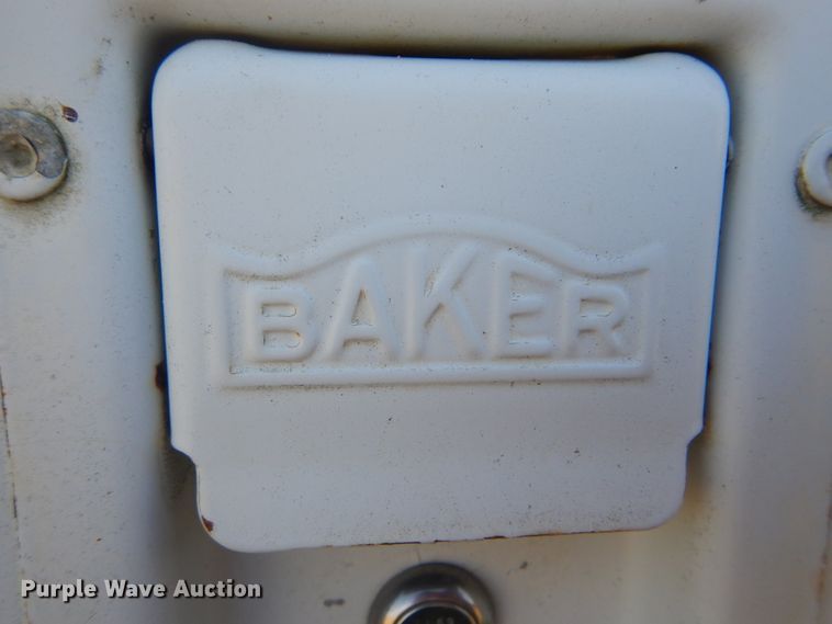 image for item DI2458 1997 GMC C7500 bucket truck