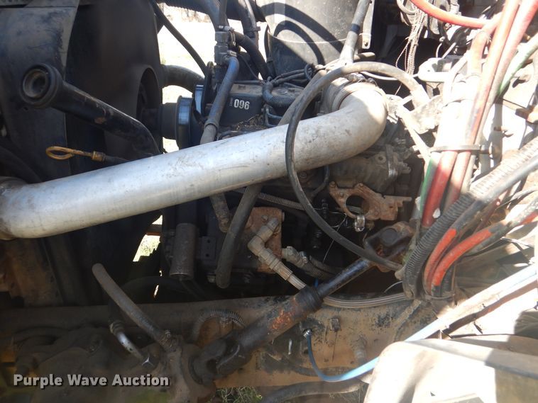 image for item DI2461 1994 Ford F700 bucket truck