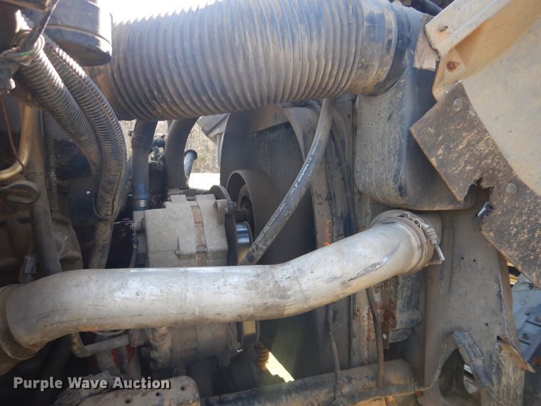 image for item DI2461 1994 Ford F700 bucket truck