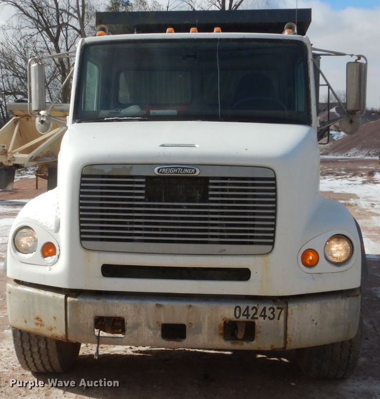 image for item EC9161 2002 Freightliner FL112 dump truck