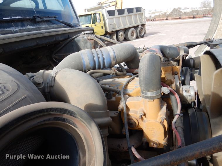 image for item EC9161 2002 Freightliner FL112 dump truck