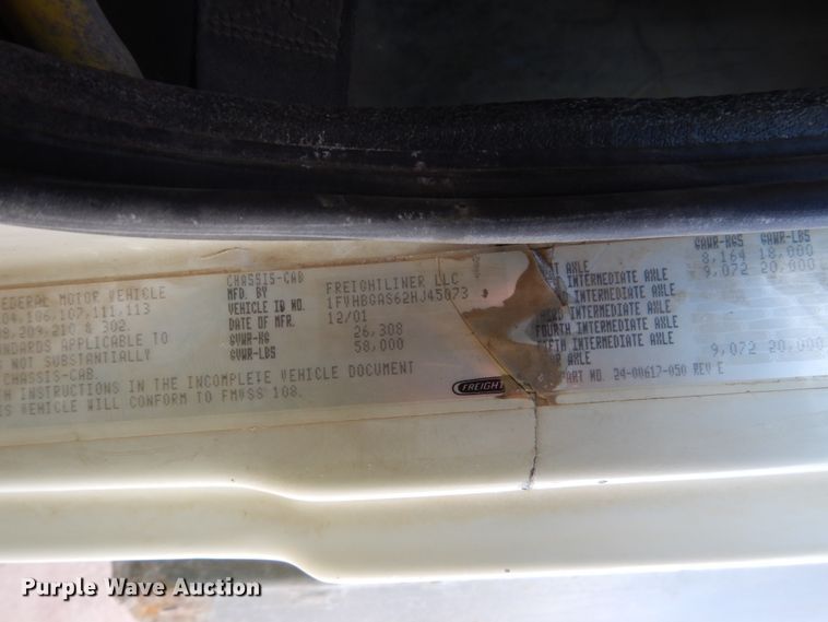 image for item EC9161 2002 Freightliner FL112 dump truck