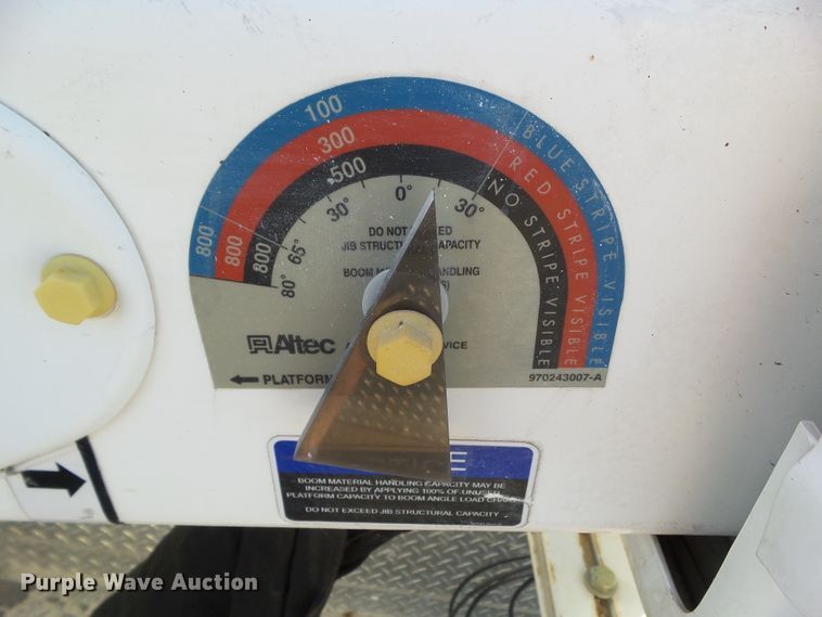 image for item EM9929 2011 Dodge Ram 5500 bucket truck