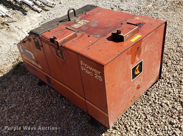 image for item EZ9111 Ditch Witch 210 earth auger