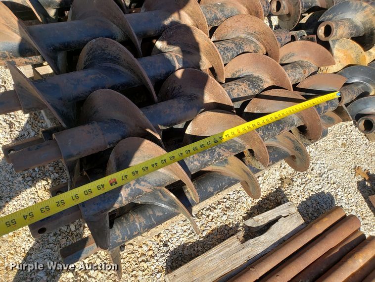 image for item EZ9111 Ditch Witch 210 earth auger