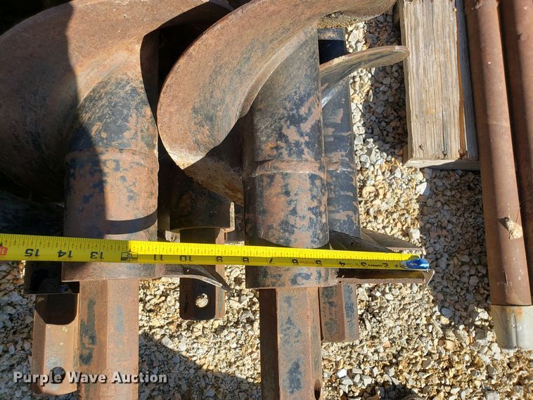 image for item EZ9111 Ditch Witch 210 earth auger